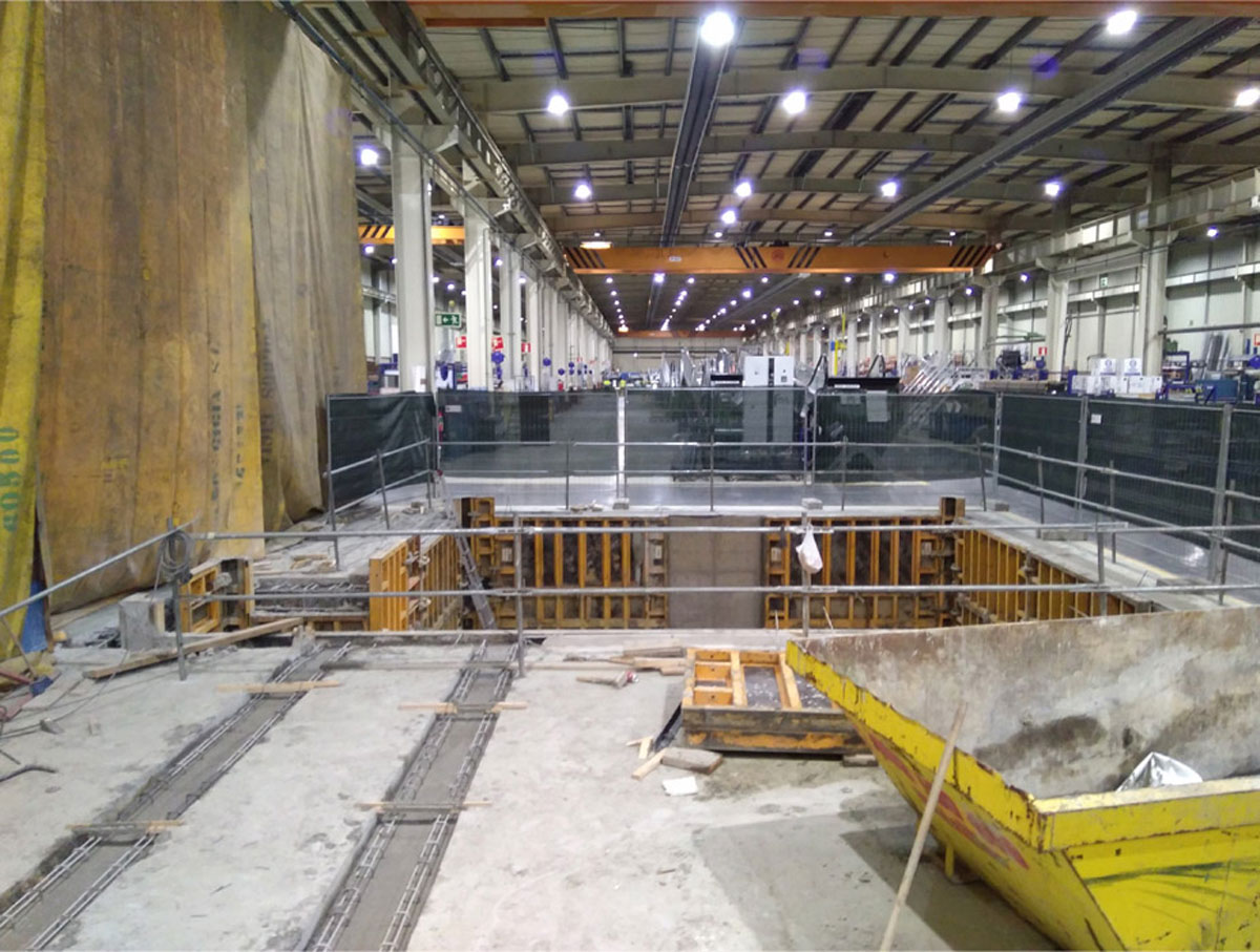 Avance de las obras de Reforma de linea de producción de escaleras mecánicas en la fábrica de Thyssenkrupp Norte
